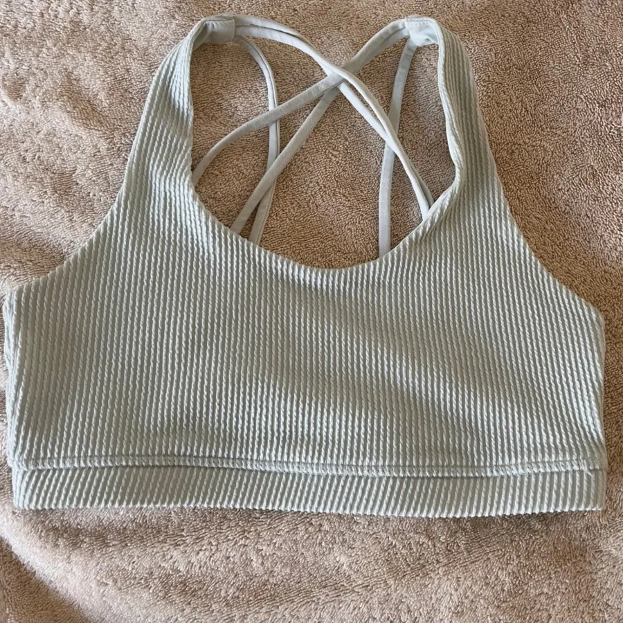 نیم تنه ورزشی