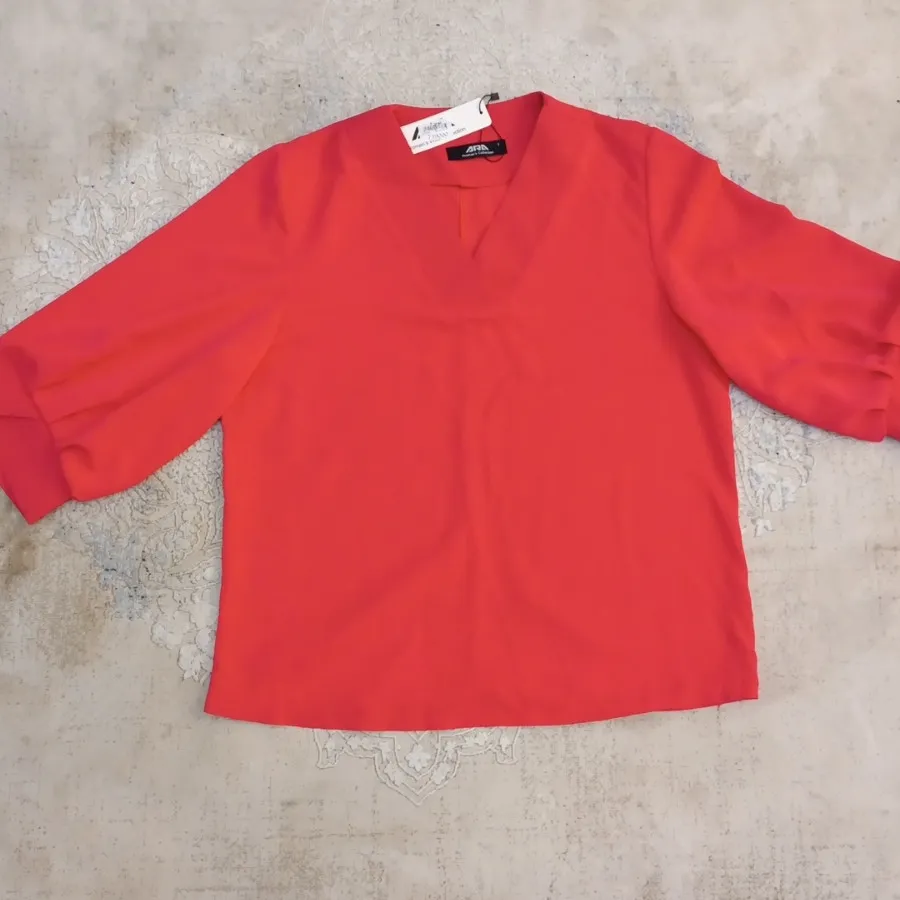 شومیز کرپ سرخابی