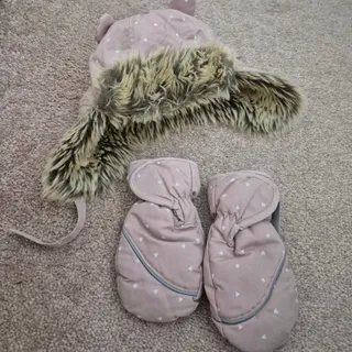 کلاه و دستکش h&m