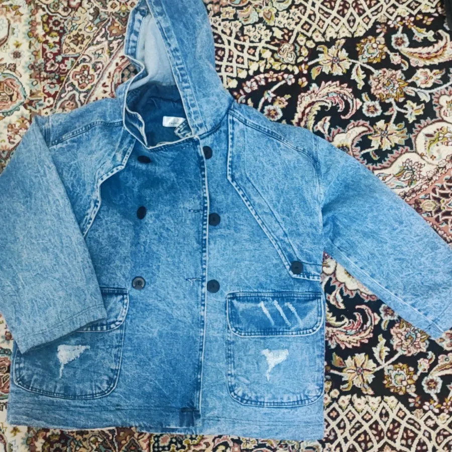 کت جین داخل خز کلاهدار