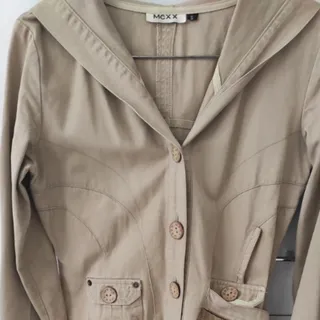 پاییزه برند