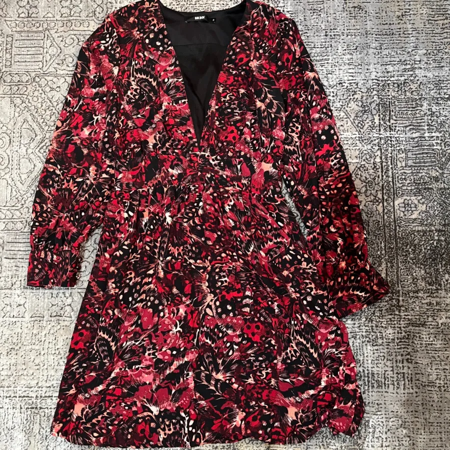 پیراهن کوتاه