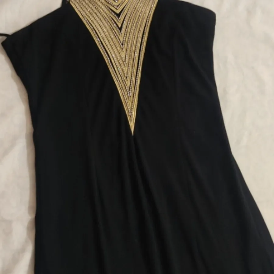 لباس مجلسی یقه کارشده