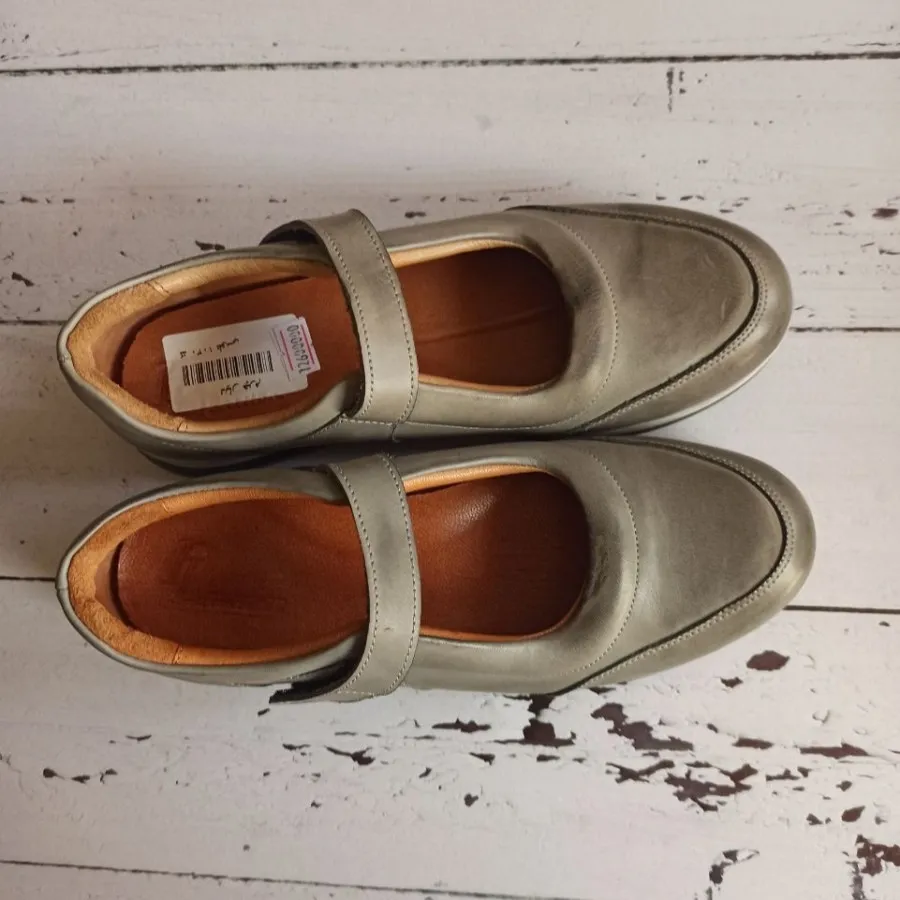 کفش چرم دیار چرم