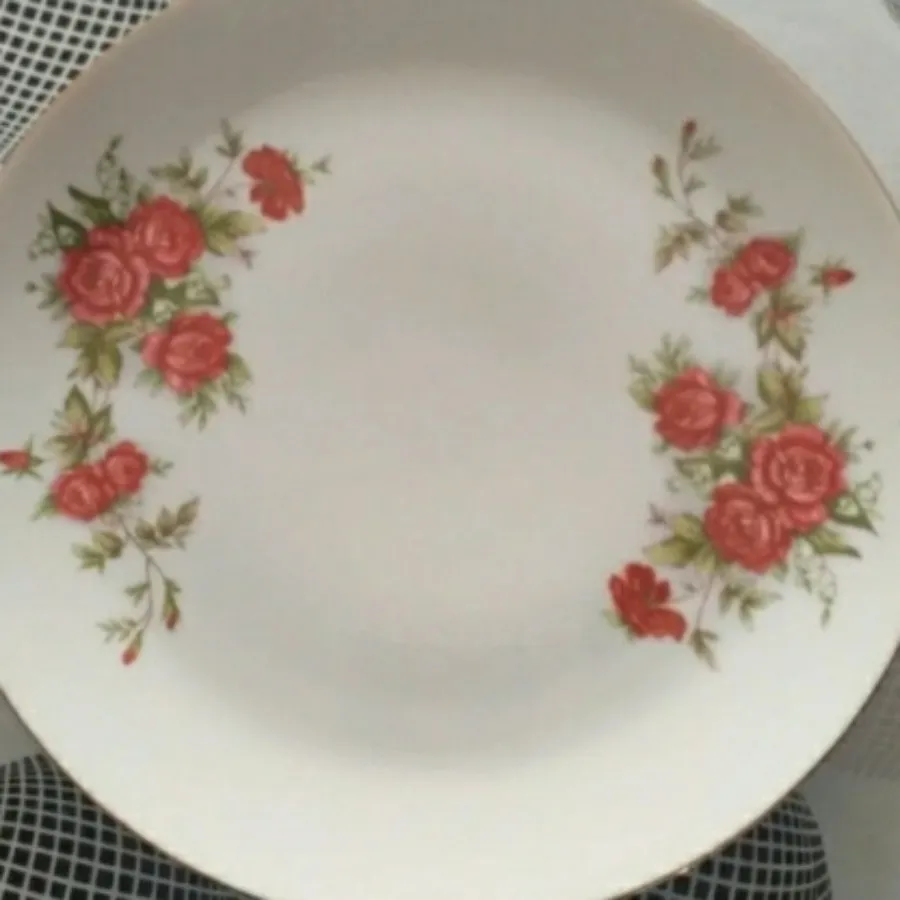 دیوار کوب گل قرمز قدیمی