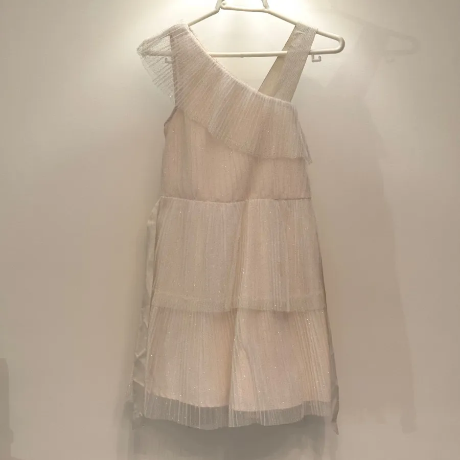 پیراهن 12 سال