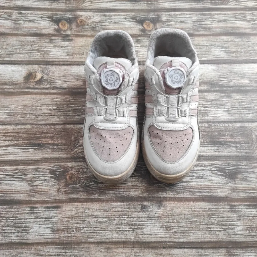 کفش اسپرت دخترانه