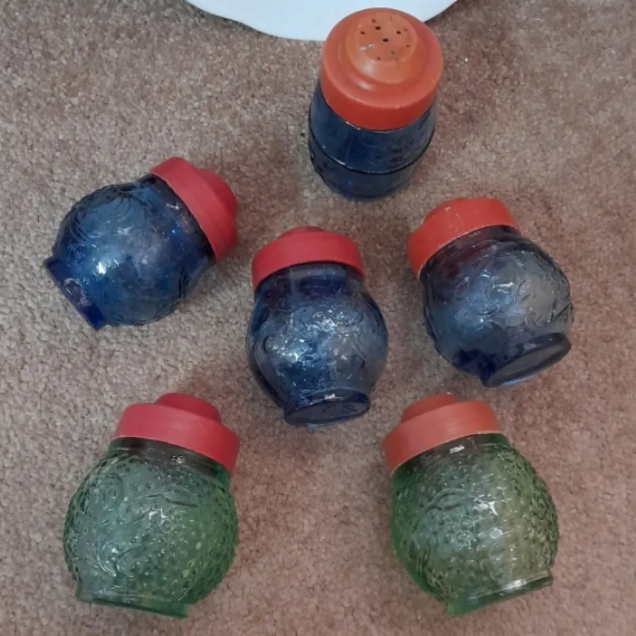 نمکدان قدیمی