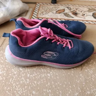 کتونی اسکیچرز اورجینال