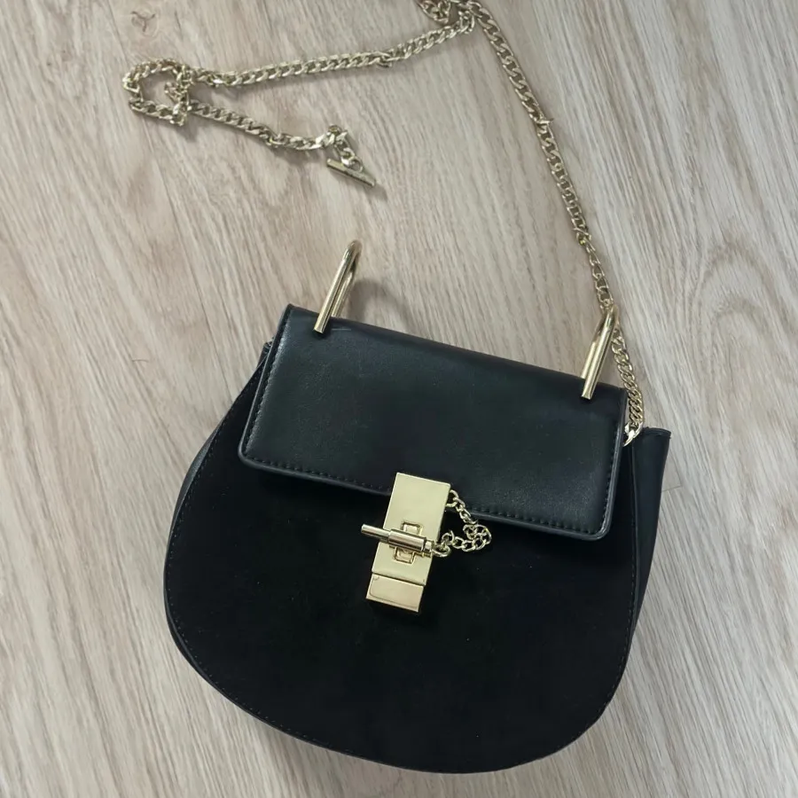 کیف جیر با زنجیر بلند