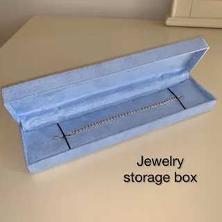 جعبه جواهر مخمل آبی نیلی