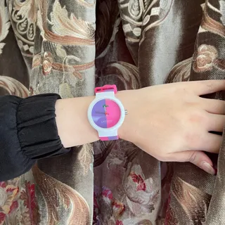 ساعت دخترونه