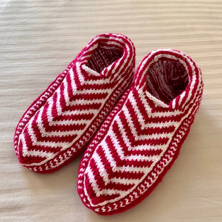 پاپوش دست دوز زنانه