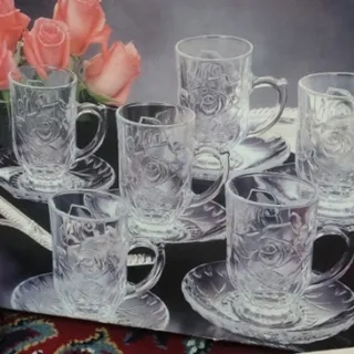 فنجان و نعلبکی