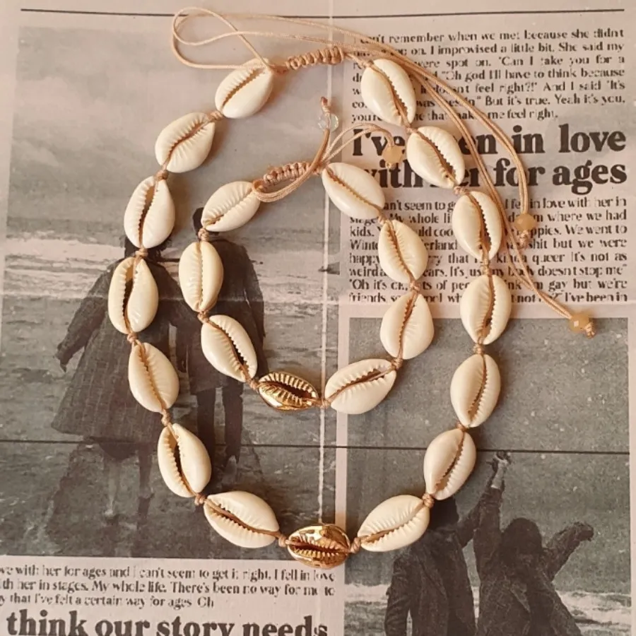 گردنبند و دستبند صدف