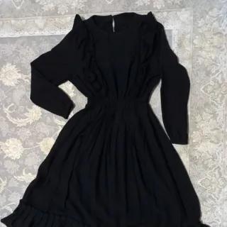 پیراهن عروسکی