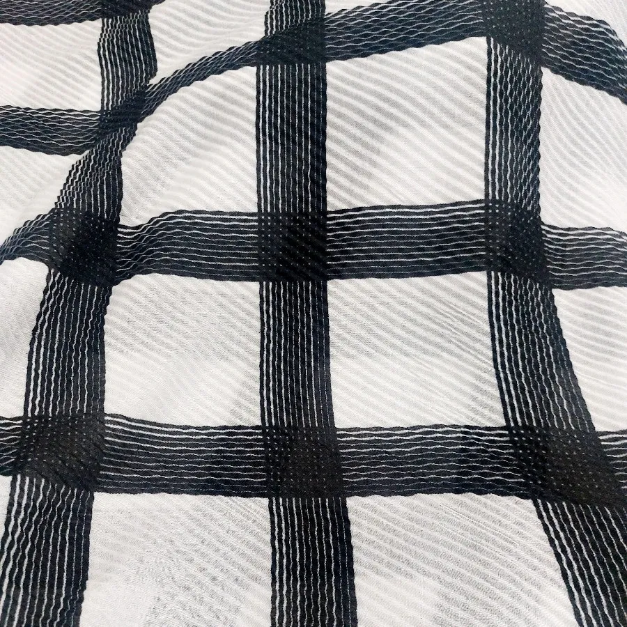 شال نخی پلیسه