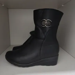 نیم بوت زنانه و دخترانه