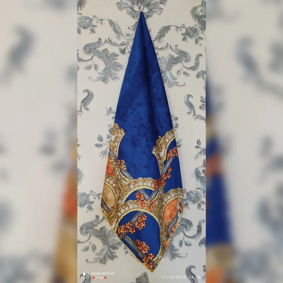 روسری ساتن دور دست دوز