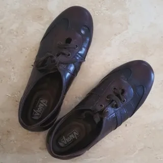 کفش چرم