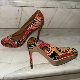 برند Trussardi ایتالیا