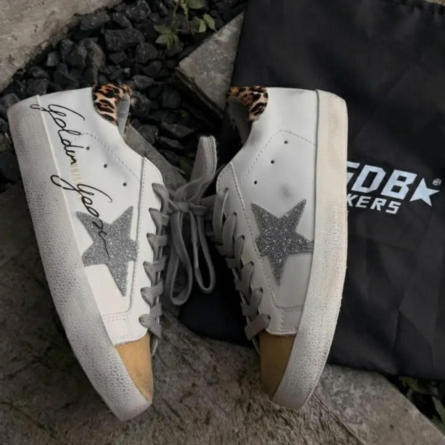 کتونی برررنددددووو