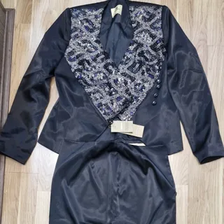 کت و دامن کاملا نو