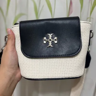 کیف زنانه کنفی