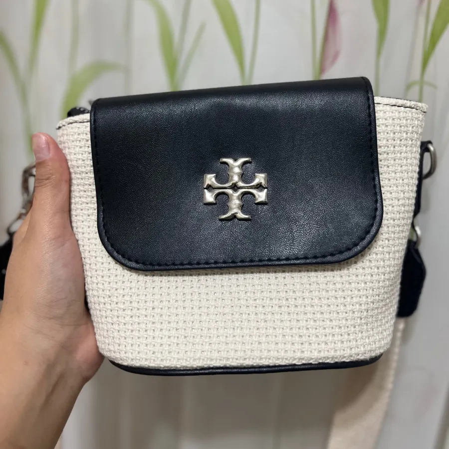 کیف زنانه کنفی