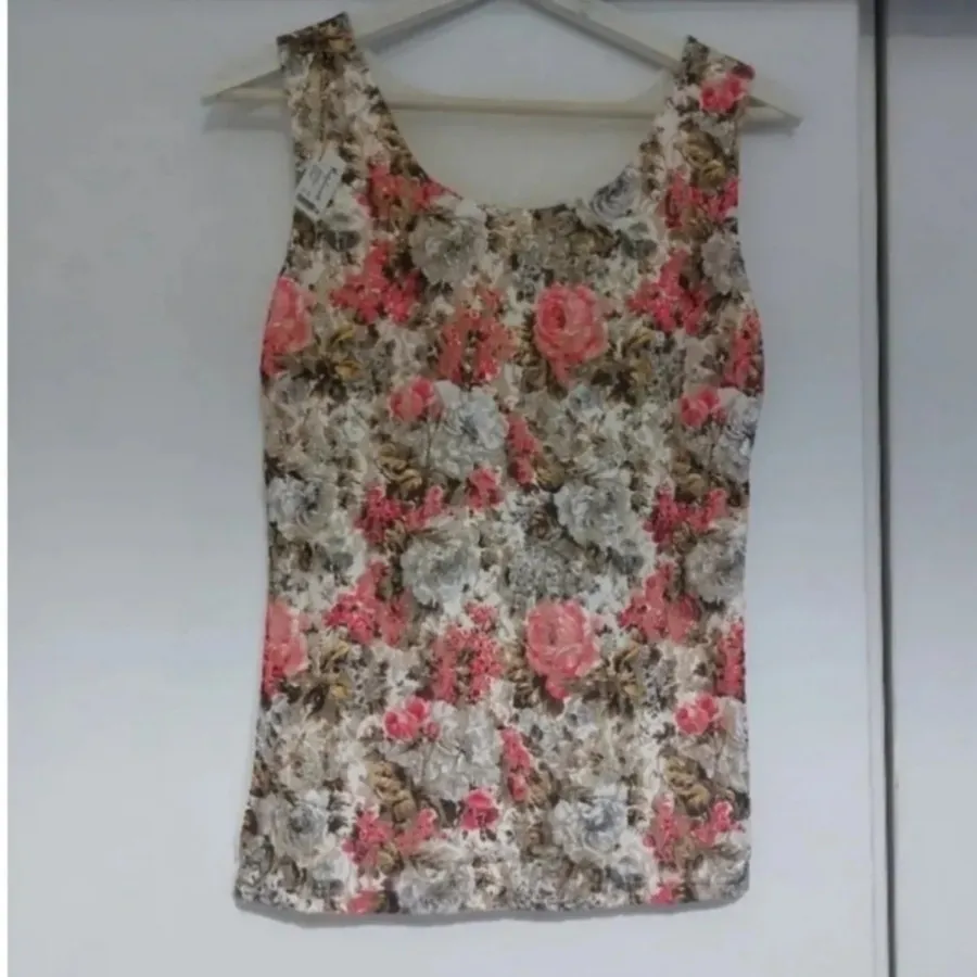 تاپ زیبای مجلسی