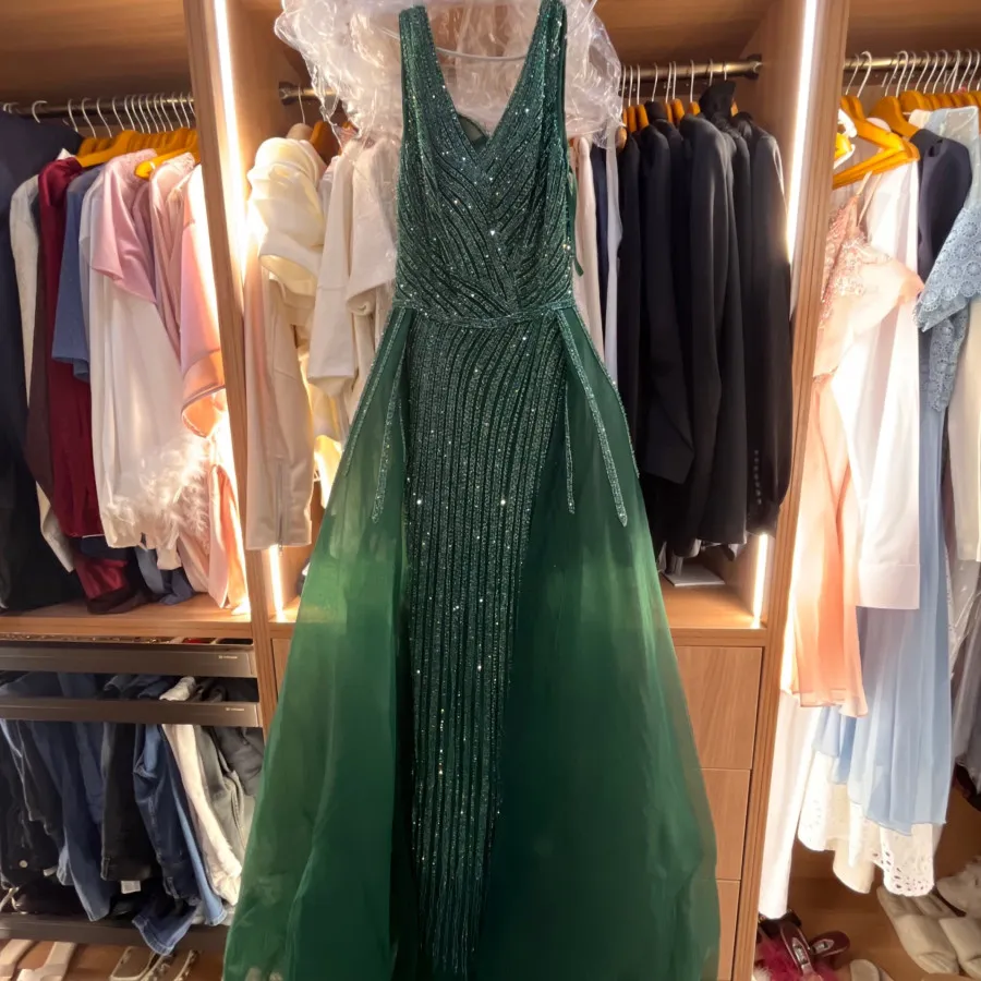 پیراهن مجلسی سبز