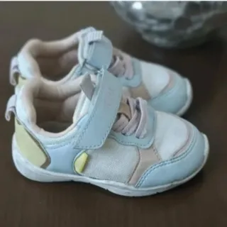 کفش بچه گانه کنیتیکس