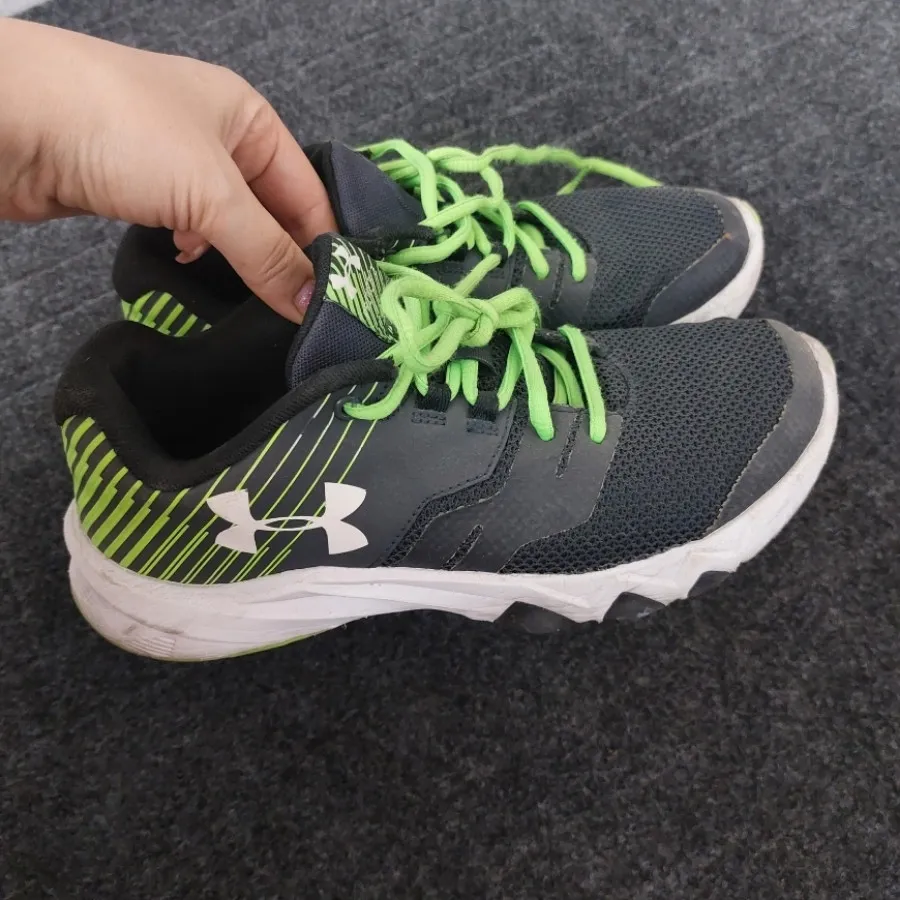 کتونی مارک under urmor