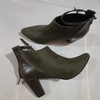 نیم بوت شیک