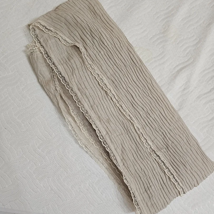 شال چروک لبه گیپور