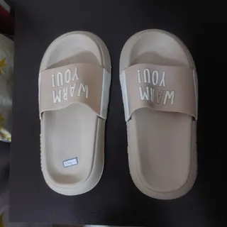 دمپایی دخترونه