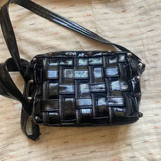 کیف ورنی بسیار سبک