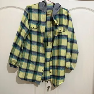 شومیز کلاه دار