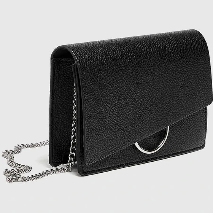 کیف مشکی برندپول اند بیر