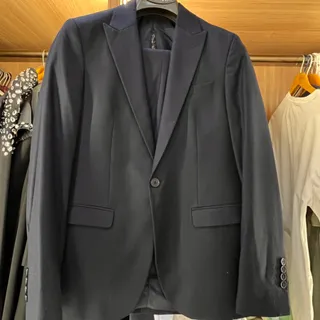 کت شلوار سورمه ای