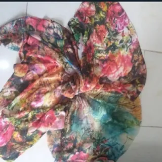 روسری حریر نخ