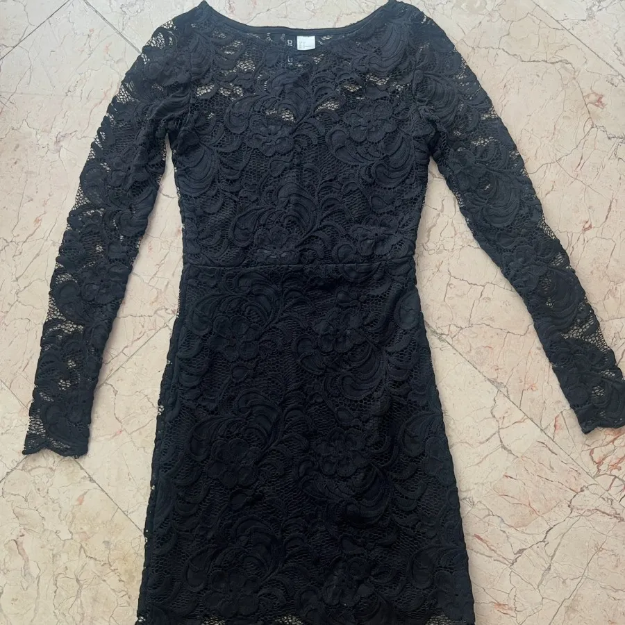 پیراهن اچ اند ام