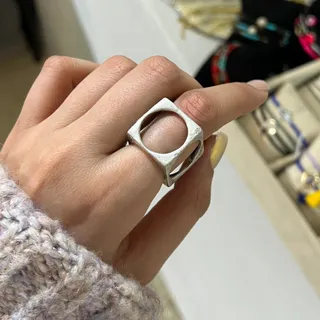 انگشتر ورشو