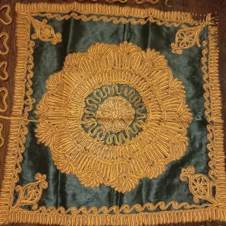 رومیزی تور و ساتن سبز