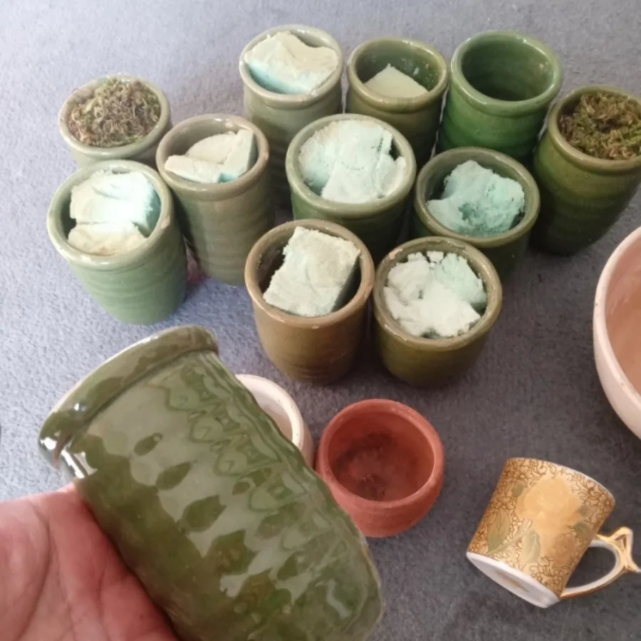 گلدان سفالی