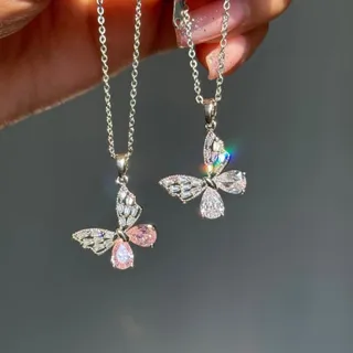 گردنبند پروانه