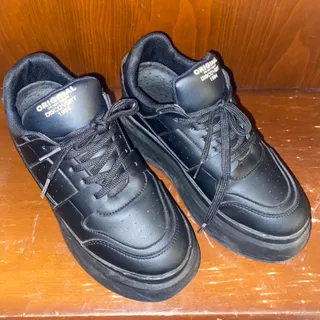 کفش اسپورت مشکی