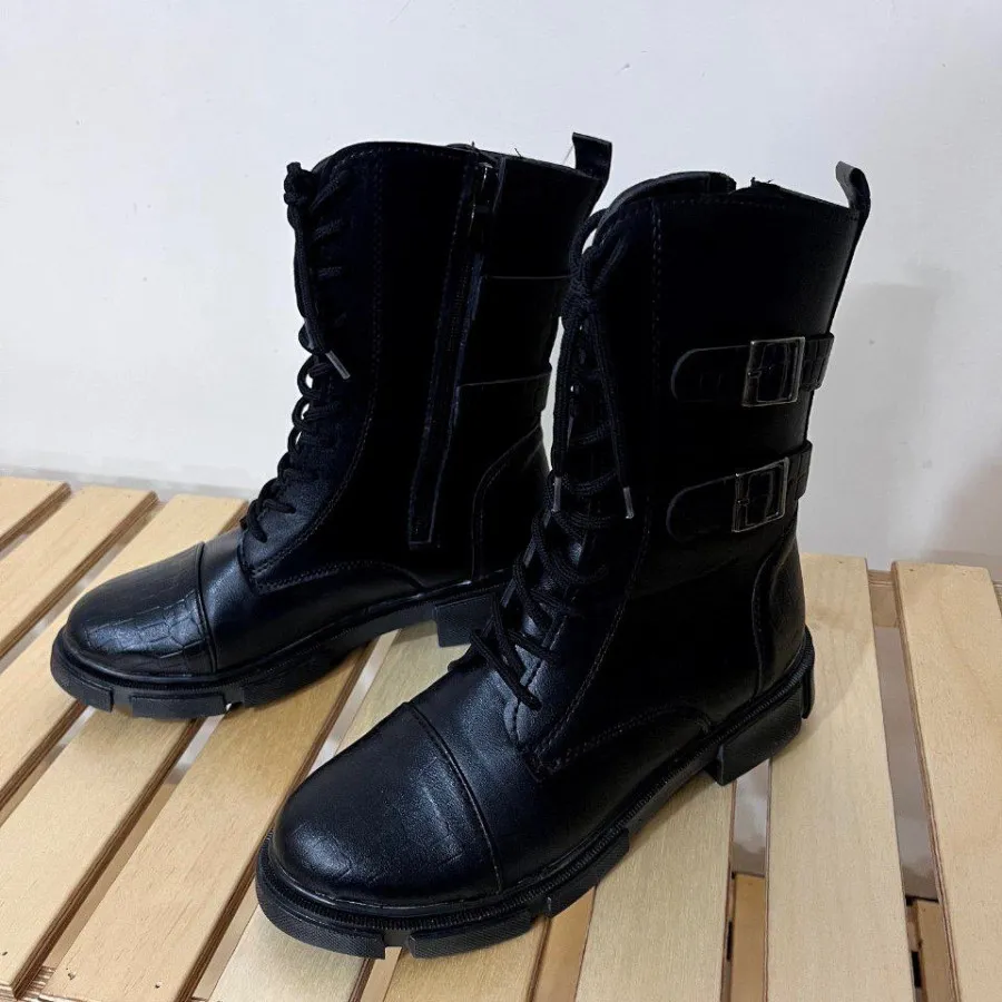 بوت دخترانه