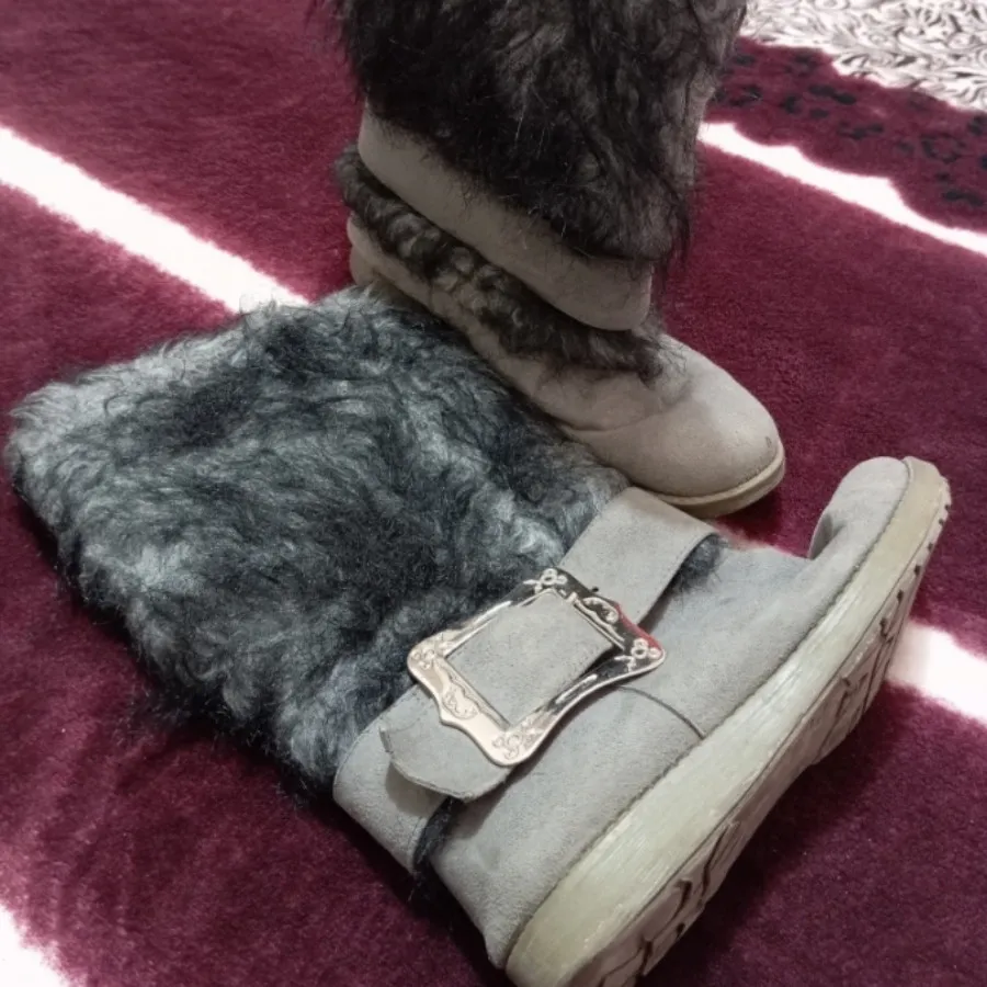 پوتین خز دار طوسی