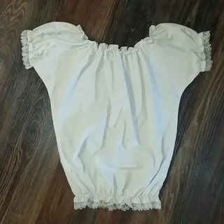 بلوز سفید یقه قایقی